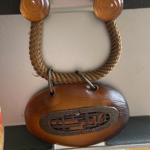 Hand carved Alexis, Bittar, necklace, and earring set - Picture 6 of 8